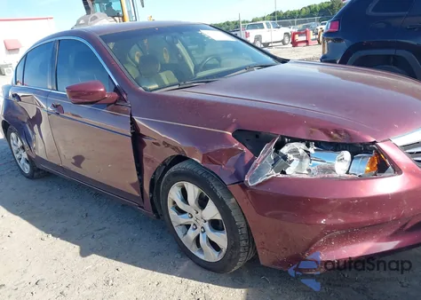 2008 Honda Accord 2.4 Ex z USA, uszkodzony, nr VIN JHMCP26768C040245